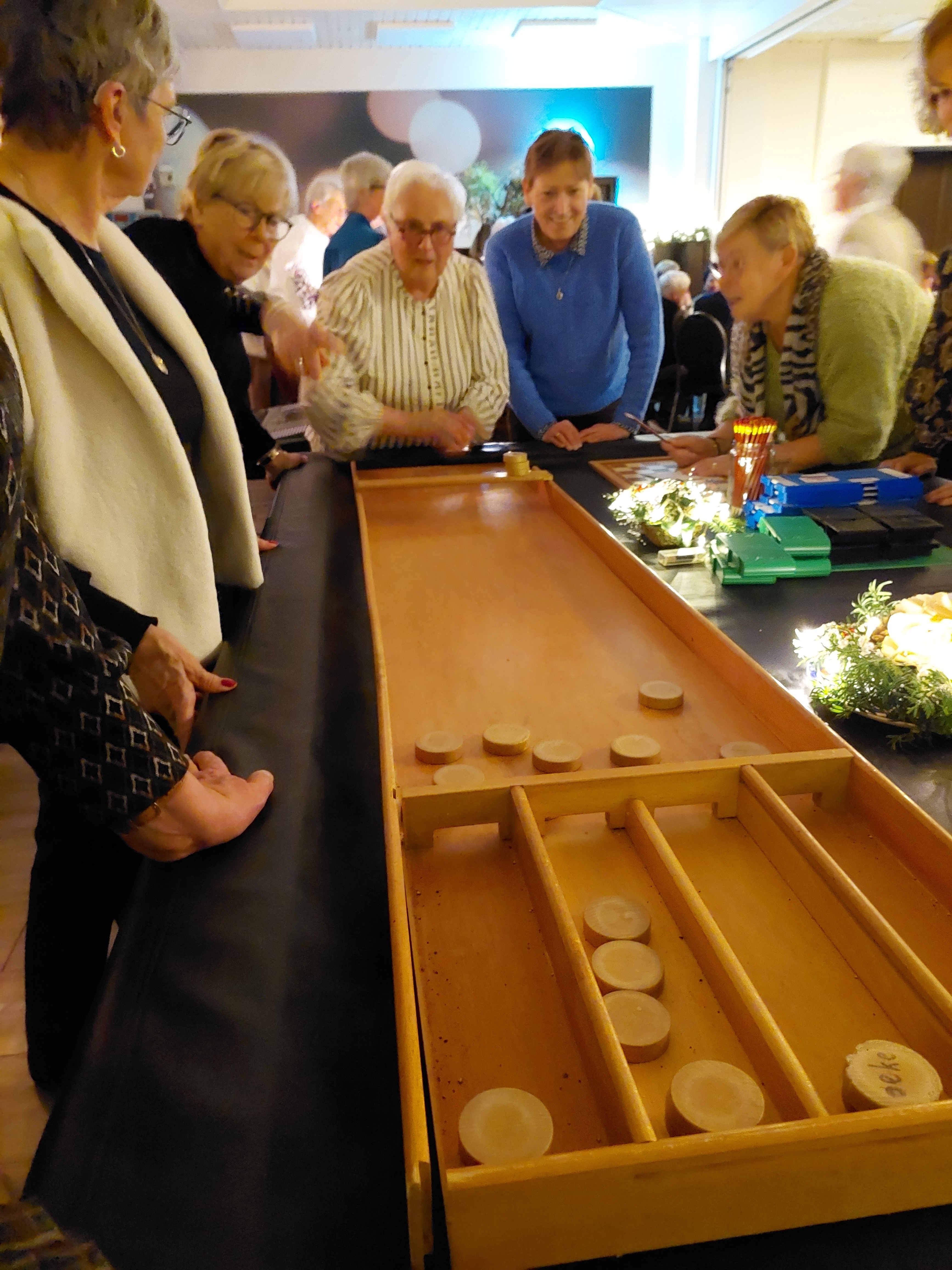 Kerstavond  Vrouwenvereniging Fijnaart en Omstreken.
