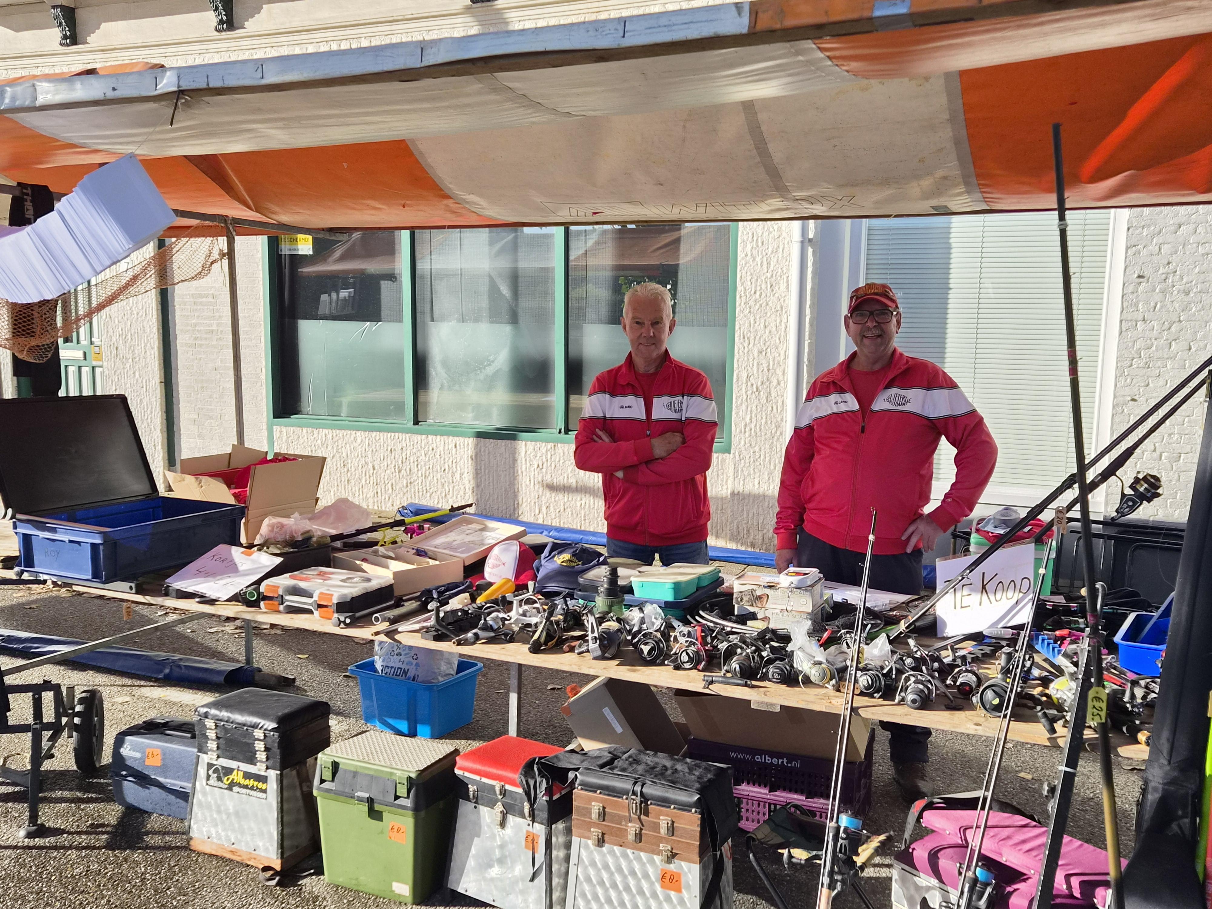 Wat een vangsten op de braderie