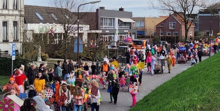 Inschrijving van de mini-optocht van start