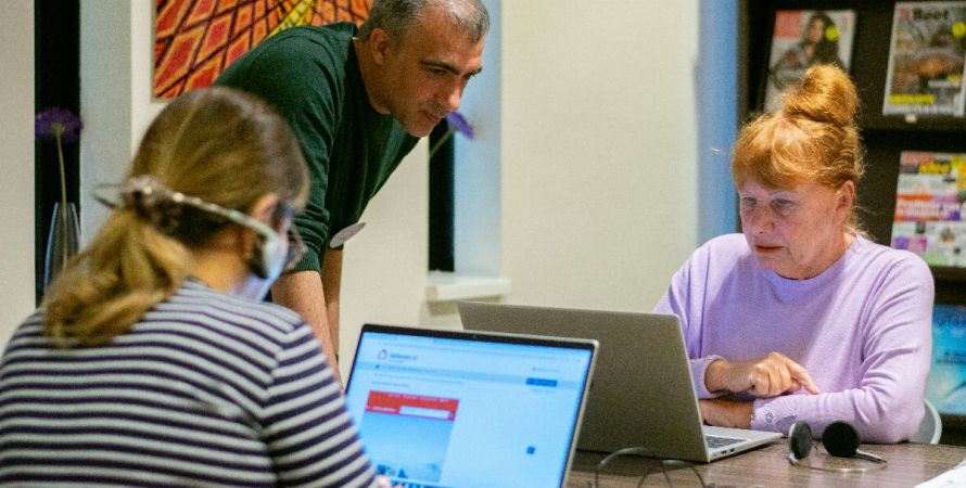 Maak het verschil in de buurt: word vrijwilliger bij de bibliotheek