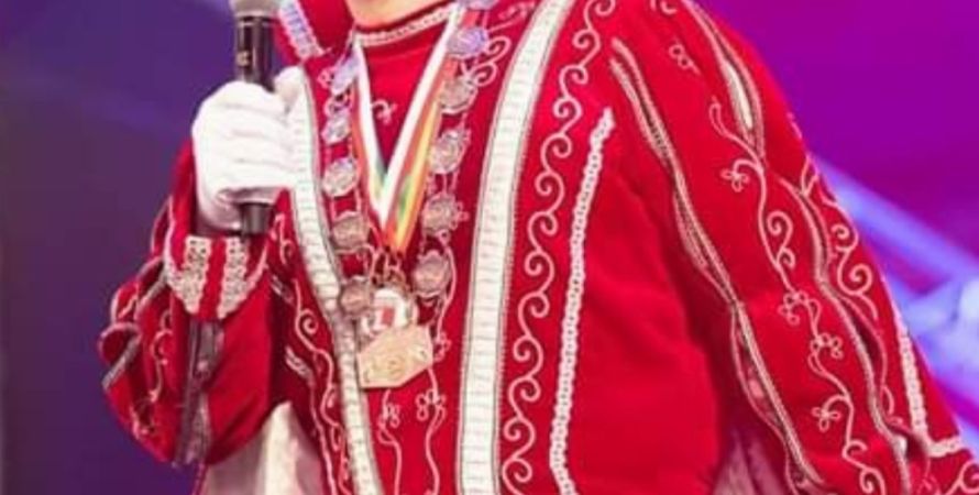 Ut Kleigat zet de blommekus buiten mej Carnaval